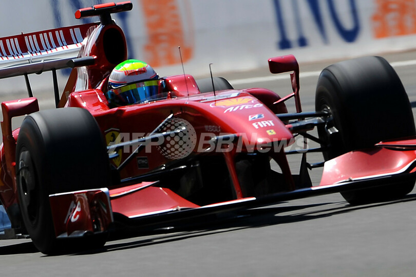 F1 2010シーズンのエントリーが発表、フェラーリらは反発