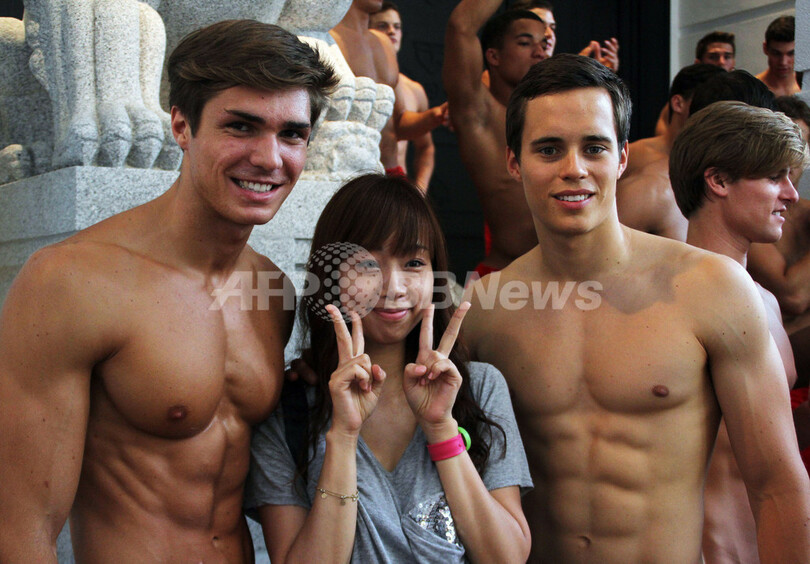 アバクロ、香港の旗艦店オープンへ