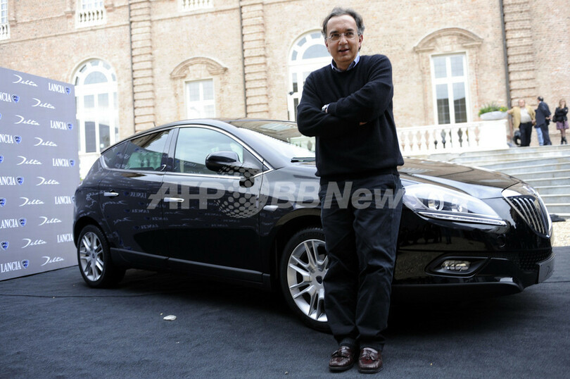 新型ランチア・デルタ、トリノの宮殿で公開