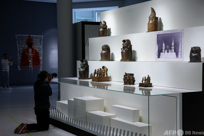 ベニン王国の青銅彫刻、ナイジェリアに返還 ドイツで最後の展示会