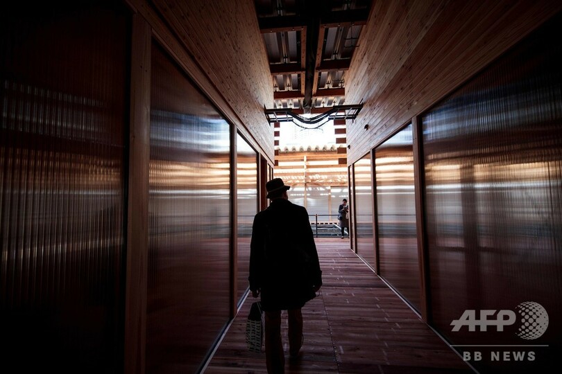 自治体提供の木材で建設 東京五輪、選手村の中心施設公開