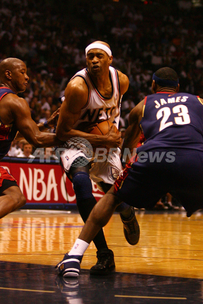 ＜06-07NBA プレーオフ＞キャバリアーズ ネッツを破りカンファレンス決勝進出へ - 米国