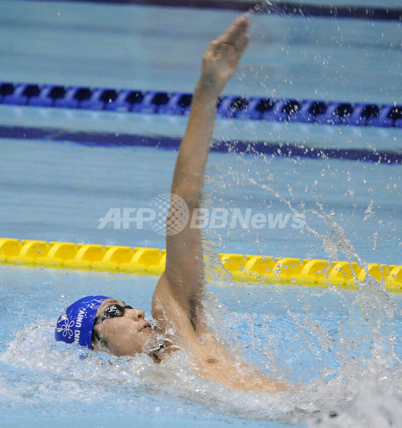 入江 200メートル背泳ぎ優勝も世界記録には届かず、ジャパン・オープン