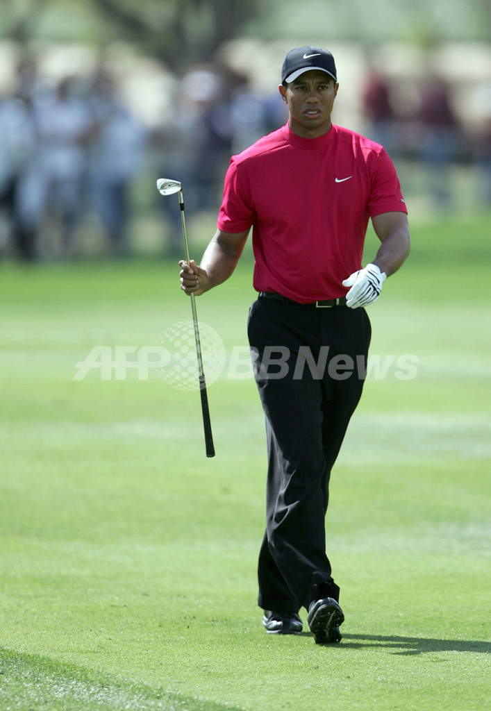 ドバイデザートクラシック2008・最終日 ウッズ 逆転で2週連続優勝を飾る