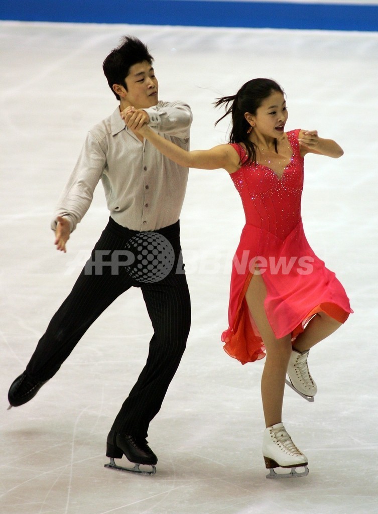 デイビス／ホワイト組がSD首位、リード姉弟7位 フィギュアNHK杯