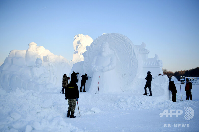 「長春雪まつり」開幕 長さ100メートルの巨大雪像も登場