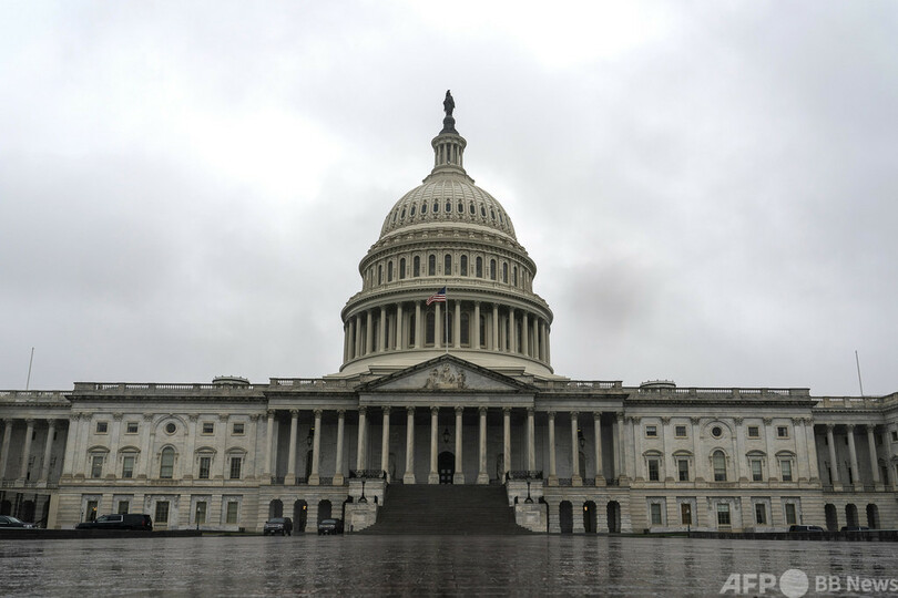 米与野党、90兆円規模の新型コロナ景気対策で合意