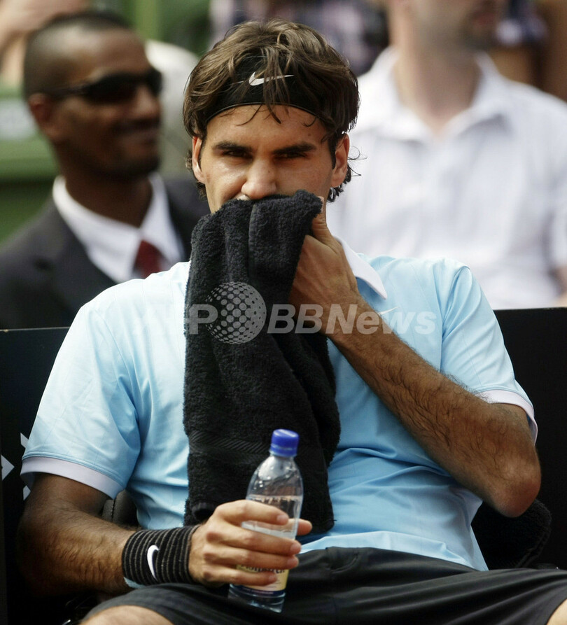 フェデラー ソデルリングをストレートで下し準々決勝へ