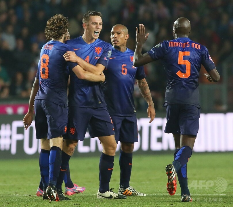 オランダ、終了間際の失点で黒星スタート 欧州選手権予選