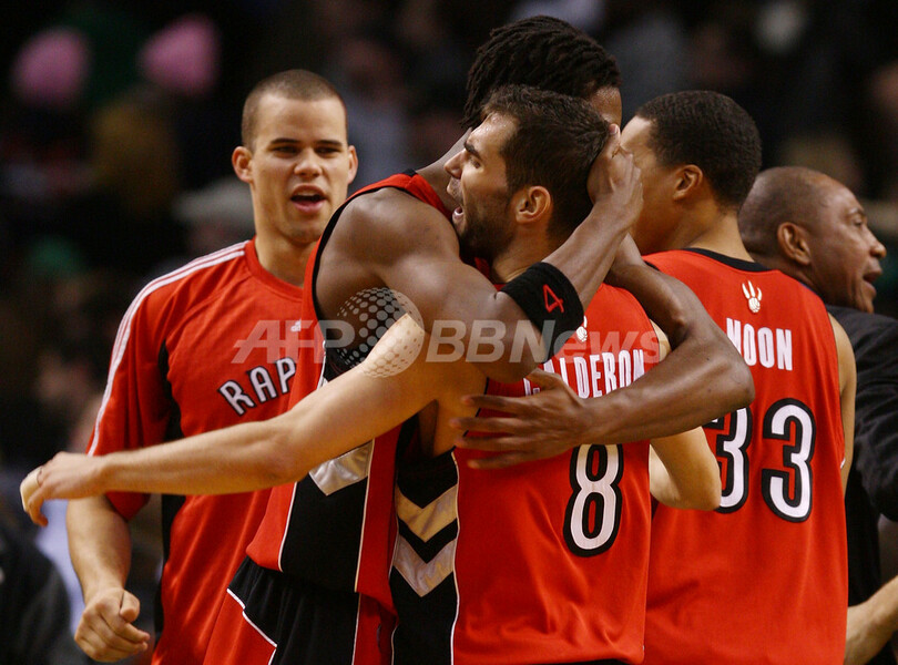 ラプターズ セルティックスとの接戦を制す