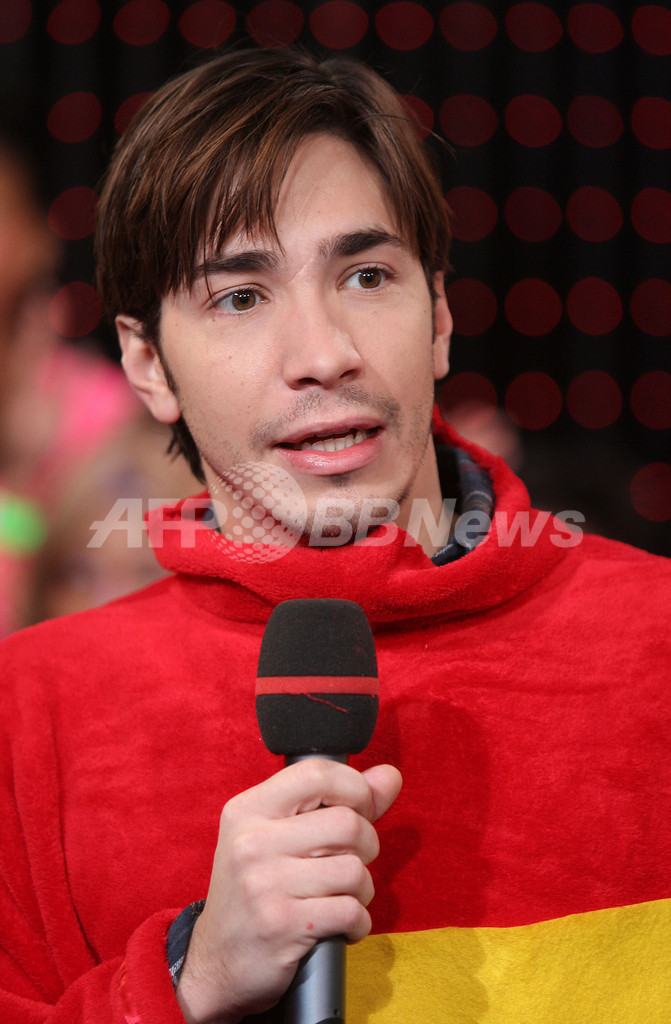 ジャスティン・ロング　MTV「Total Request Live」に出演　