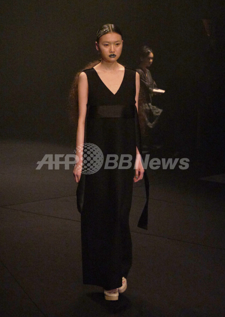 ＜13/14年秋冬東京コレクション＞ファーファー