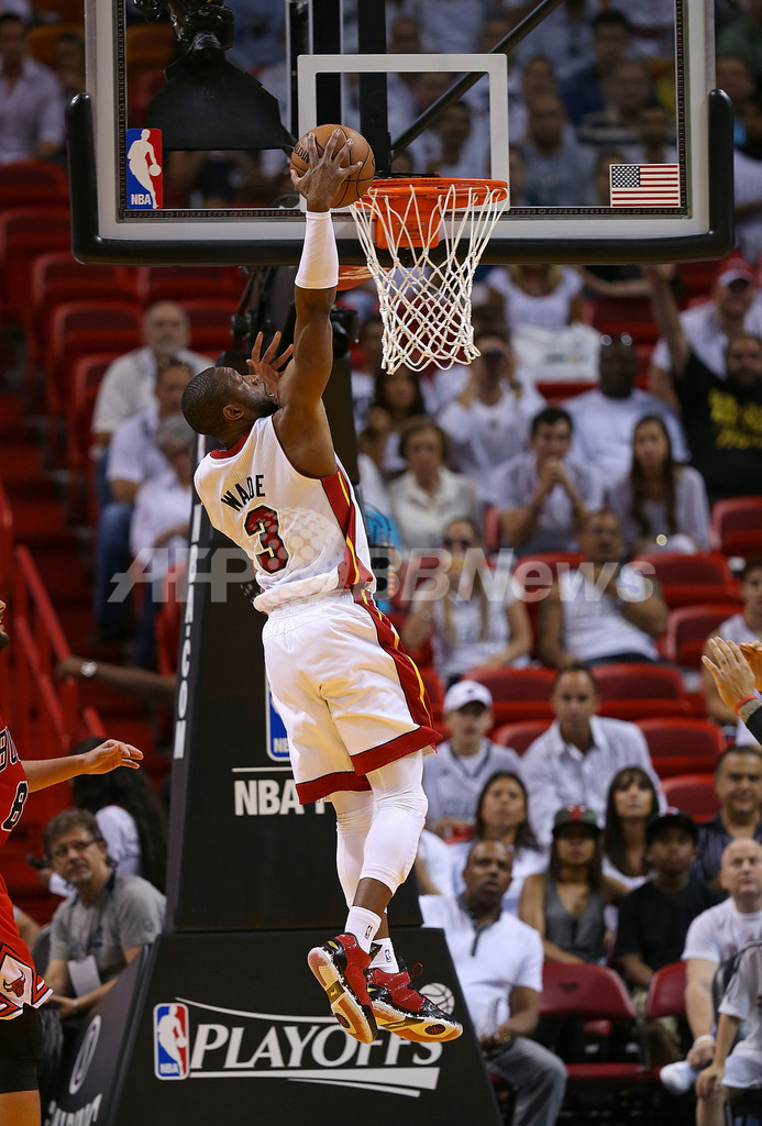 ヒートがブルズに大勝、1勝1敗に NBAプレーオフ