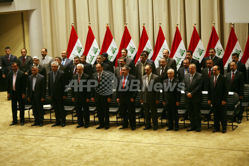 イラク、第2次マリキ政権発足 9か月ぶりに政治空白解消