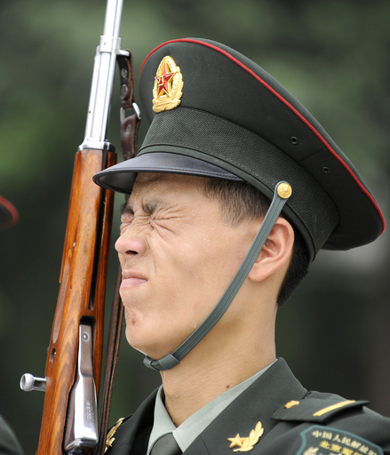 ロシア軍パレード　最新型現役用中国人民解放軍21式儀仗兵礼服上下制帽フルセット DAM】No.78029ABC HONOR GUARD 中国人民解放軍 儀仗兵 陸海空 1