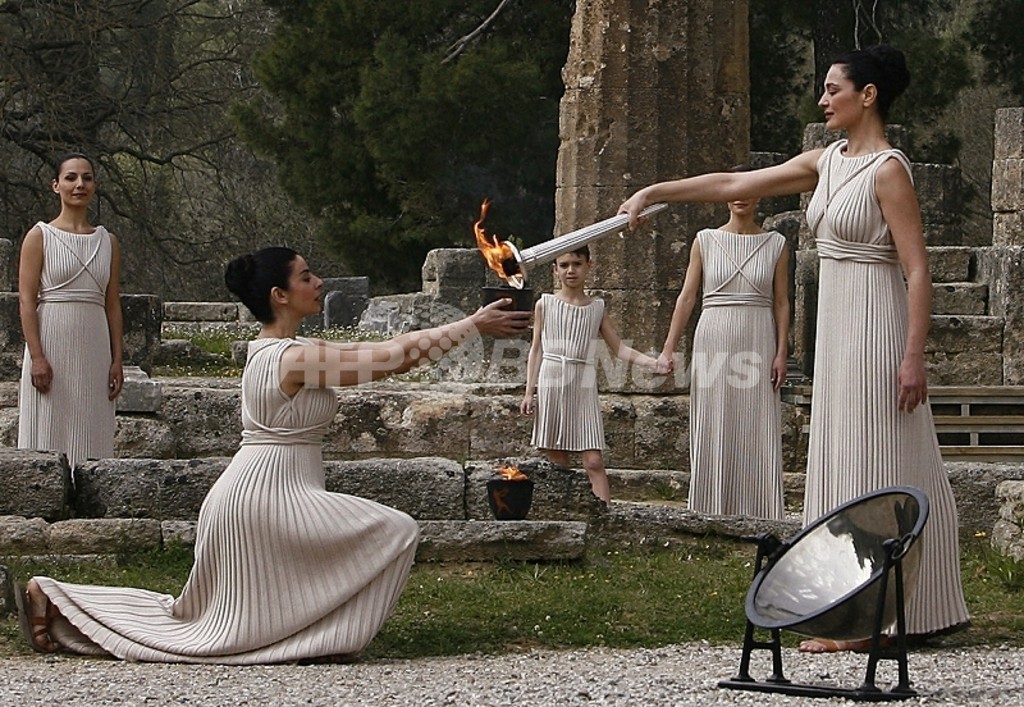 中国メディア、北京五輪の聖火採火式への活動家乱入を無視