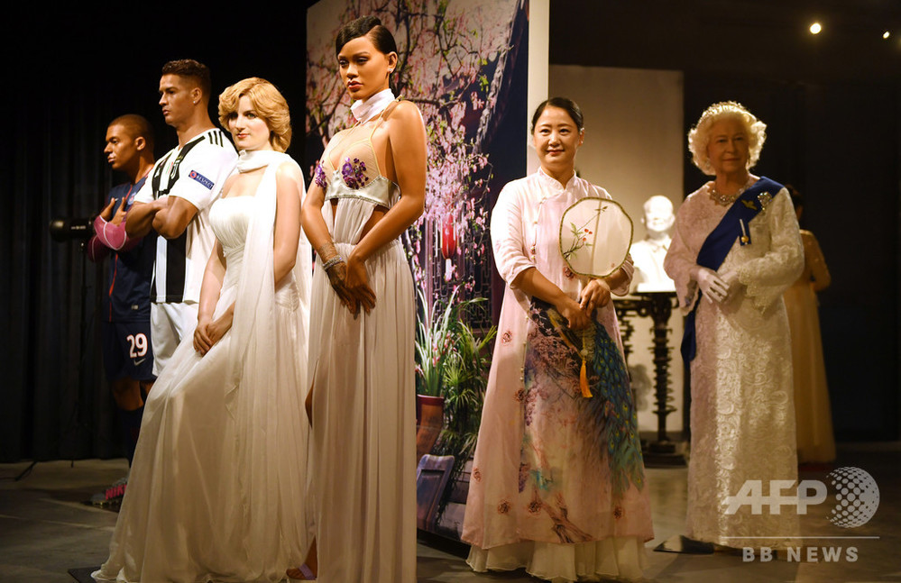 ろう人形に「命のぬくもり」を吹き込む女性アーティスト、中国文化の