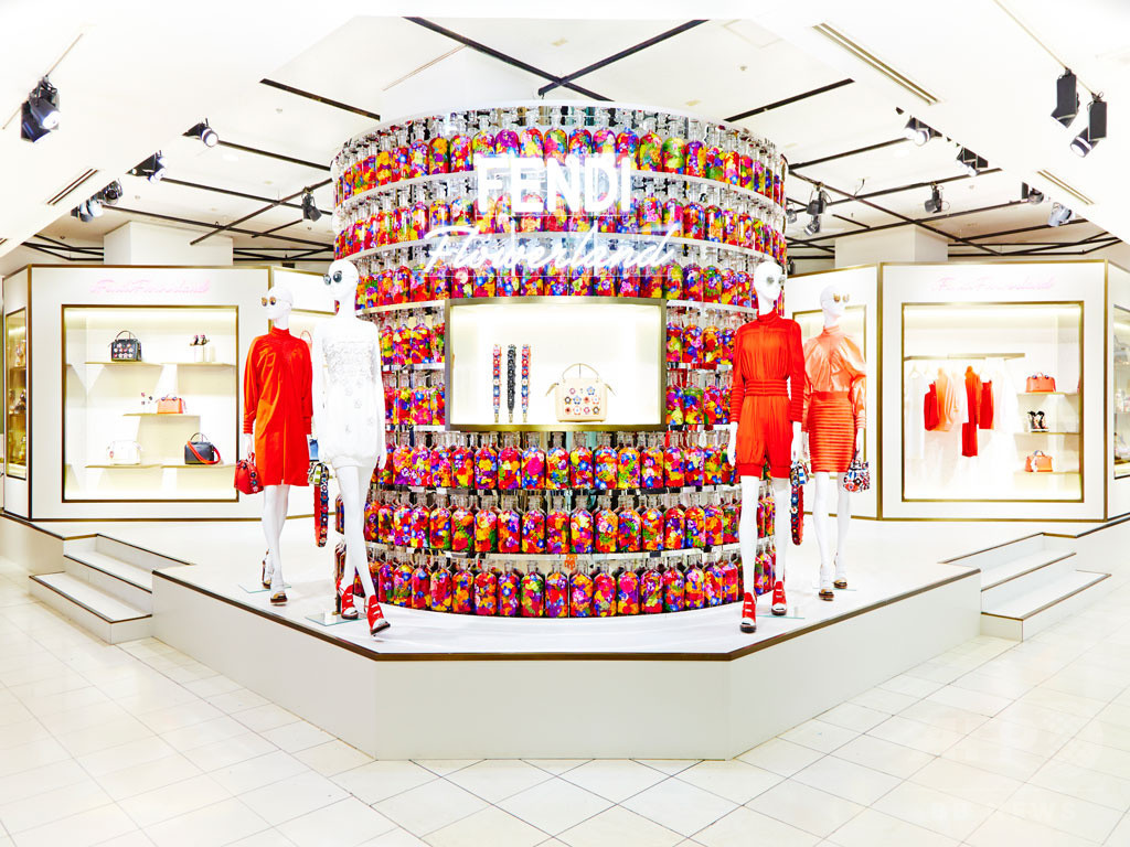 「フェンディ」新作ポップアップイベント「フラワーランド」開催