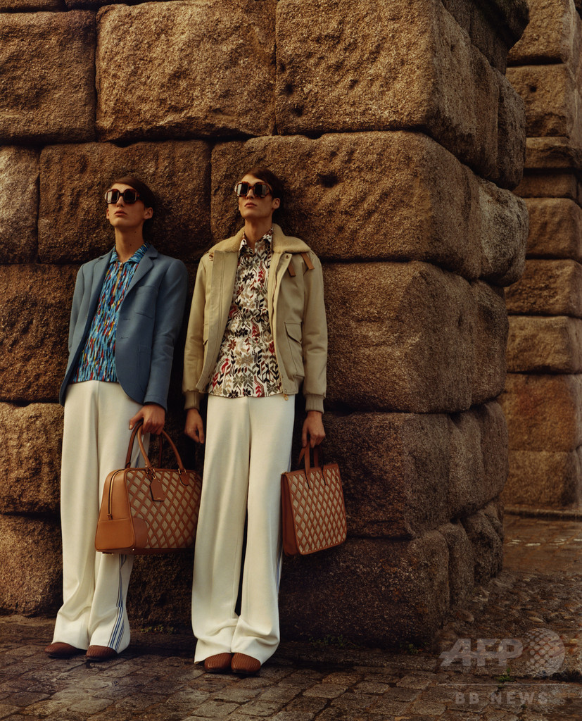 機能性とモダニティの融合、「ロエベ」15/16年秋冬メンズ