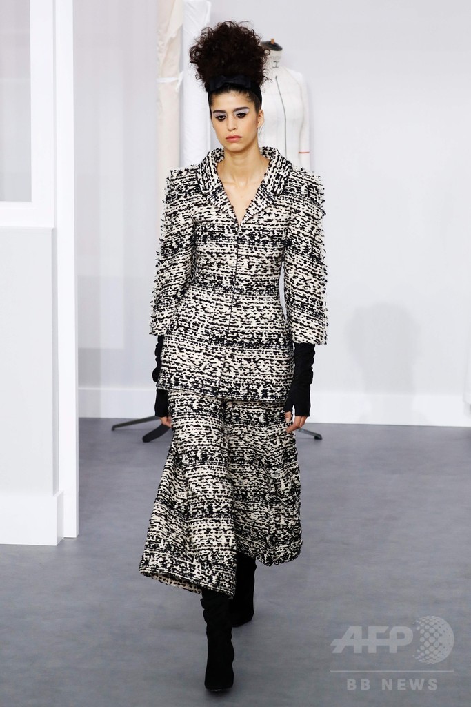 「シャネル」16/17年秋冬パリ・オートクチュール