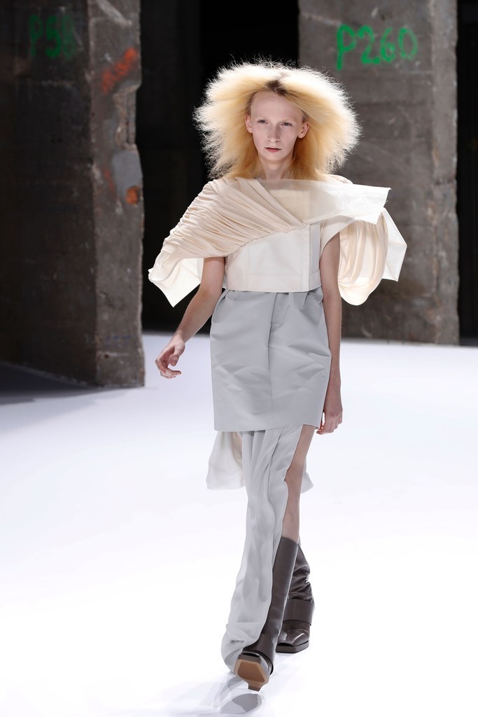 「リック・オウエンス」17年春夏