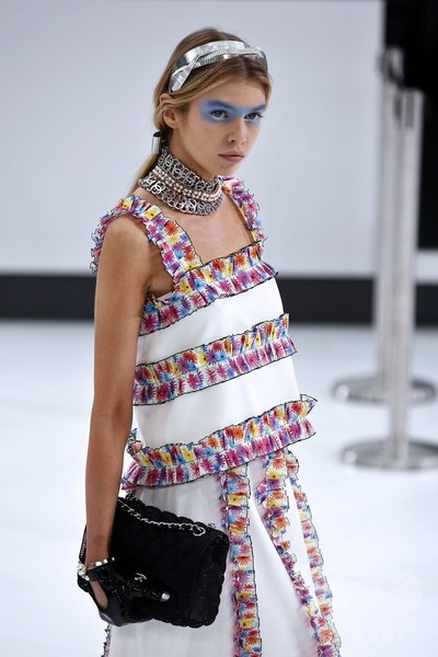 「シャネル」16年春夏コレクション