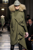 フランス・パリ市内で発表されたジュンヤ ワタナベ・コム デ ギャルソン（JUNYA WATANABE COMME des GARCONS）の10/11年秋冬コレクション（2010年3月6日撮影）。(c)AFP/FRANCOIS GUILLOT
