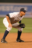 ボルティモア・オリオールズ（Baltimore Orioles）対ニューヨーク・ヤンキース（New York Yankees）。試合はヤンキースが4-0で勝利し、連敗を5で止めた。写真は守備に就き、打球に備えるヤンキースのアレックス・ロドリゲス（Alex Rodriguez）。（2009年5月8日撮影）(c)AFP/Getty Images/Mitchell Layton