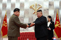 朝鮮戦争の停戦から67年の記念式典に臨む北朝鮮の金正恩朝鮮労働党委員長ら。国営朝鮮中央通信（KCNA）提供（2020年7月26日撮影、同27日公開）。(c)AFP PHOTO/KCNA VIA KNS