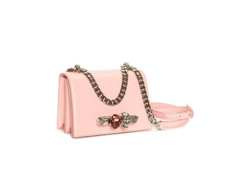 アレキサンダー・マックイーン」国内初新コンセプトストアオープン