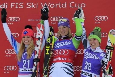 ヘッフル・リーシュが女子滑降で今季3勝目、アルペンスキーW杯