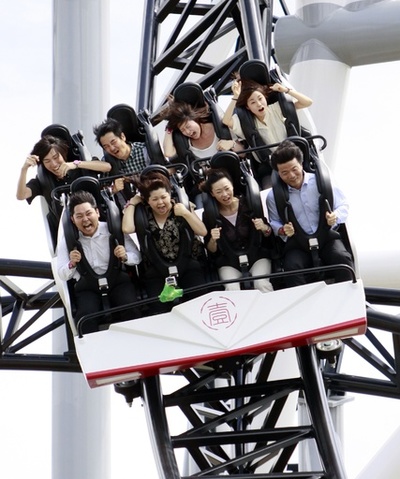 「絶叫は心の中で」 富士急のお手本動画、海外で話題に