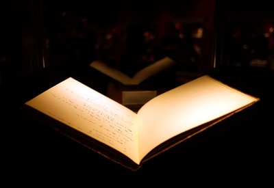 エニグマ解読したチューリングの自筆ノート、1.2億円で落札