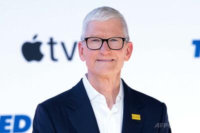 「世界にインパクト残した」 アップルのクックCEO、最後のメモでジョブズ氏に敬意
