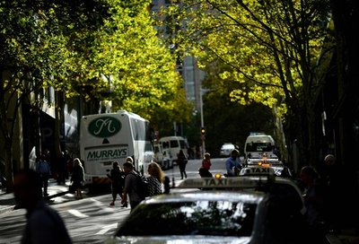 ISへの資金集めた容疑で女子高生と男を逮捕、豪州