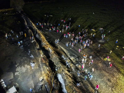 メキシコのパイプライン爆発、死者125人に