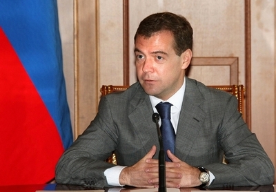 ロシアも和平案に署名、軍の撤退期限は設定せず