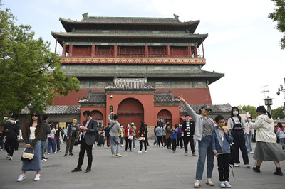 【文化中国】中国・北京の鐘鼓楼、朝の鐘、夕べの太鼓、そしてロックミュージック