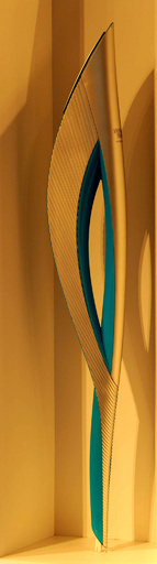 ソチ冬季五輪の聖火トーチを発表