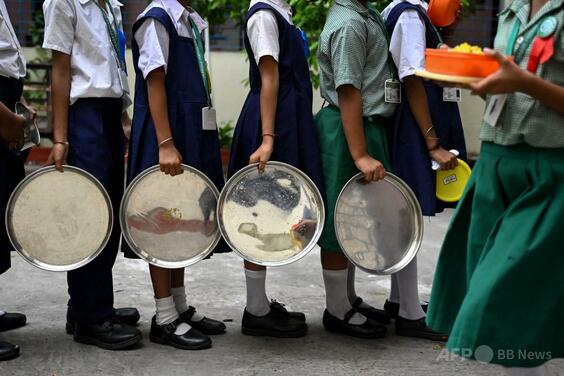 宗教と学校給食の問題、ヒンズー至上主義者に排除された卵が復活 インド