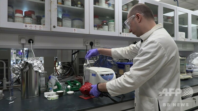 プラスチックを太陽光で分解、新手法開発 シンガポール研究