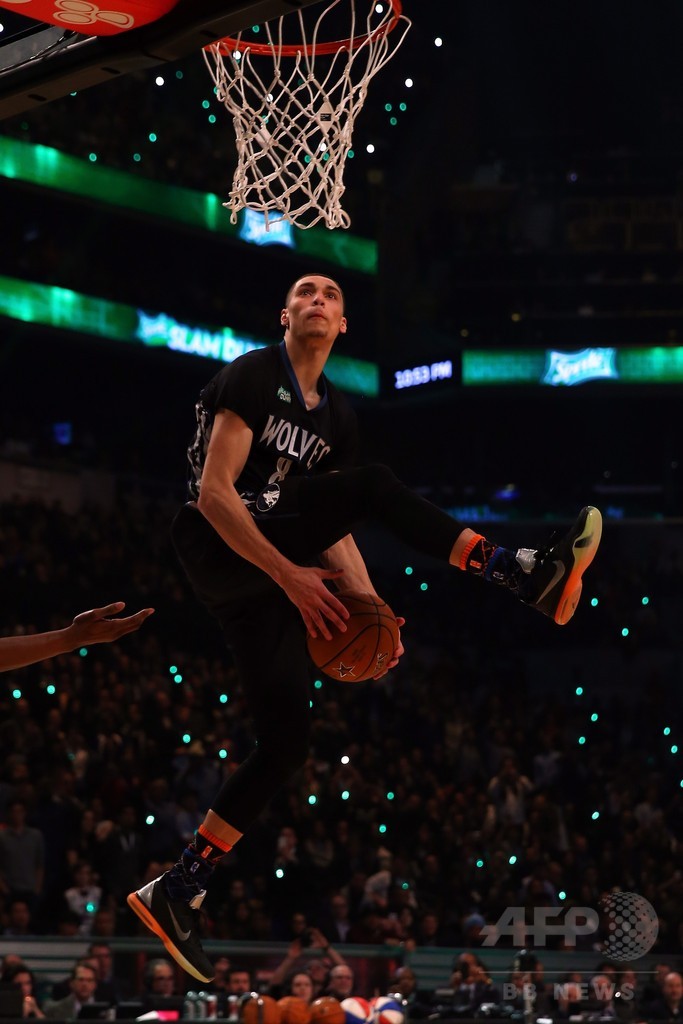 ティンバーウルブズのラビーンがダンクコンテスト優勝