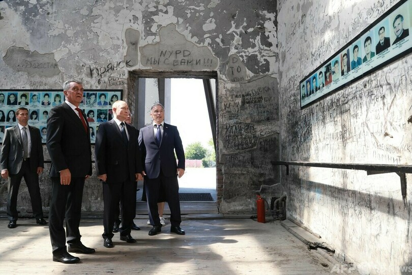 プーチン氏、ウクライナの越境攻撃を学校占拠事件になぞらえ