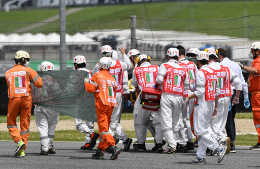クラッシュで病院搬送のMoto3選手が死亡 イタリアGP 写真5枚 国際