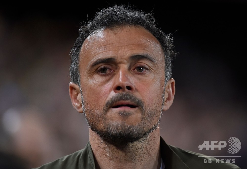 エンリケ氏がスペイン代表監督に復帰、娘の死から3か月 写真2枚 国際ニュース：AFPBB News