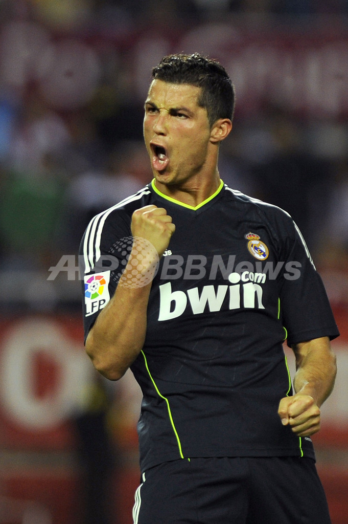 レアル・マドリード快勝 ロナウドが4得点の活躍 写真6枚 ファッション