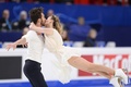 フィギュアスケート欧州選手権、アイスダンス・フリーダンス。演技に臨むガブリエラ・パパダキス/ギヨーム・シゼロン組（2015年1月29日撮影）。(c)AFP/JONATHAN NACKSTRAND