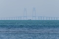 中国の香港、マカオ、広東省珠海を結ぶ港珠澳大橋（2018年10月22日撮影）。(c)ANTHONY WALLACE / AFP