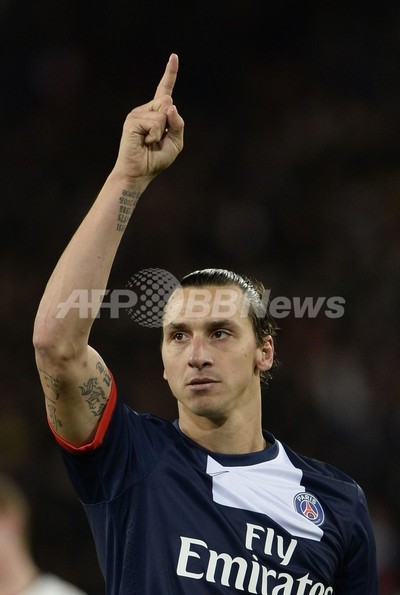 ぺこにゅ　PSG イブラヒモビッチ img_68e7418f7c8e0f86620d8d67a4