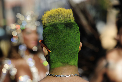 バルセロナでゲイ・プライド・パレード開催